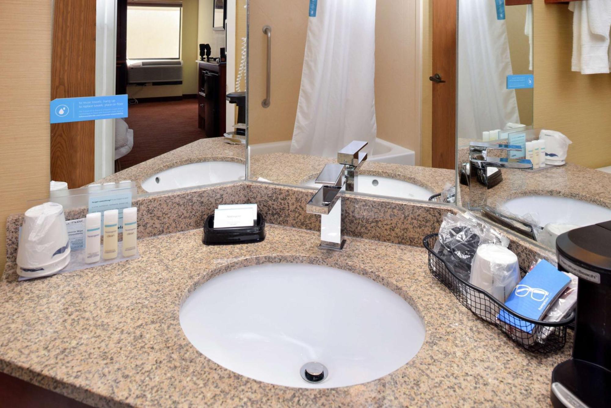 Hampton Inn Columbus-East Pickerington Extérieur photo